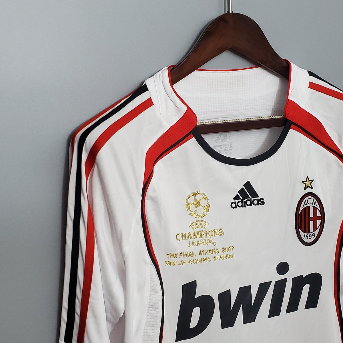 Camiseta de manga larga del Milan de la Champions League 06/07