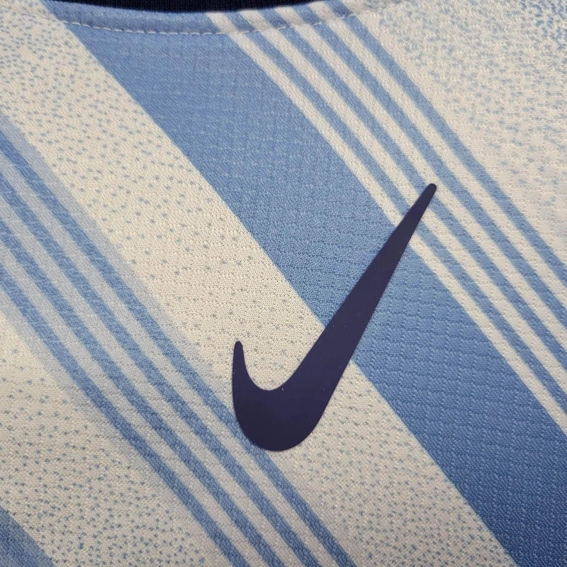 Kids Away Kit 24/25