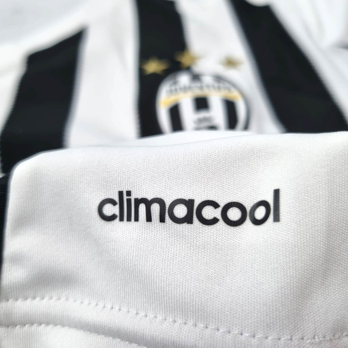 Retro Home Jersey 2015/16