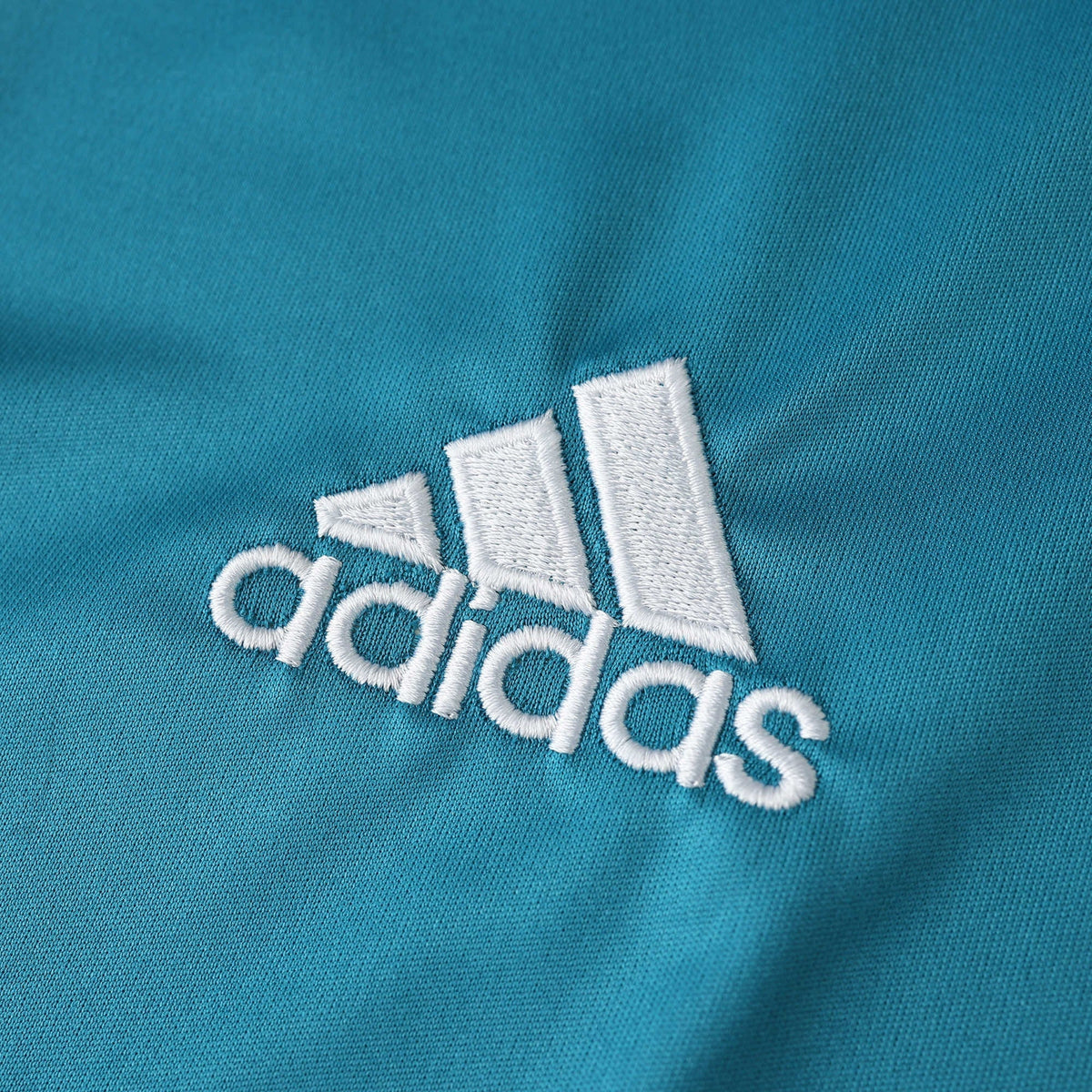 Jersey Real Madrid 2017/18 Retro