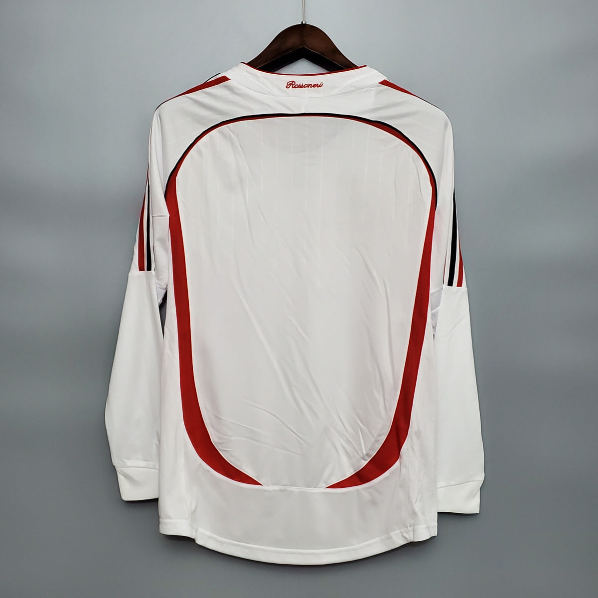 Camiseta de manga larga del Milan de la Champions League 06/07
