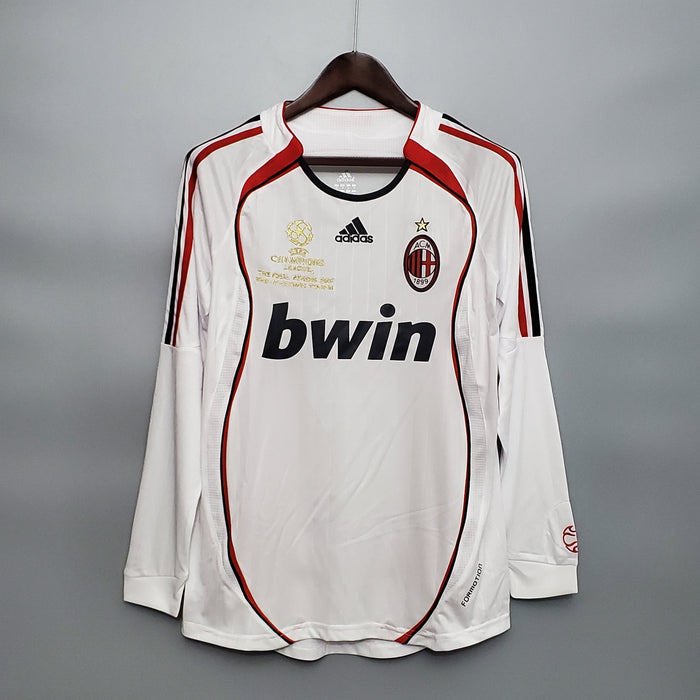 Camiseta de manga larga del Milan de la Champions League 06/07