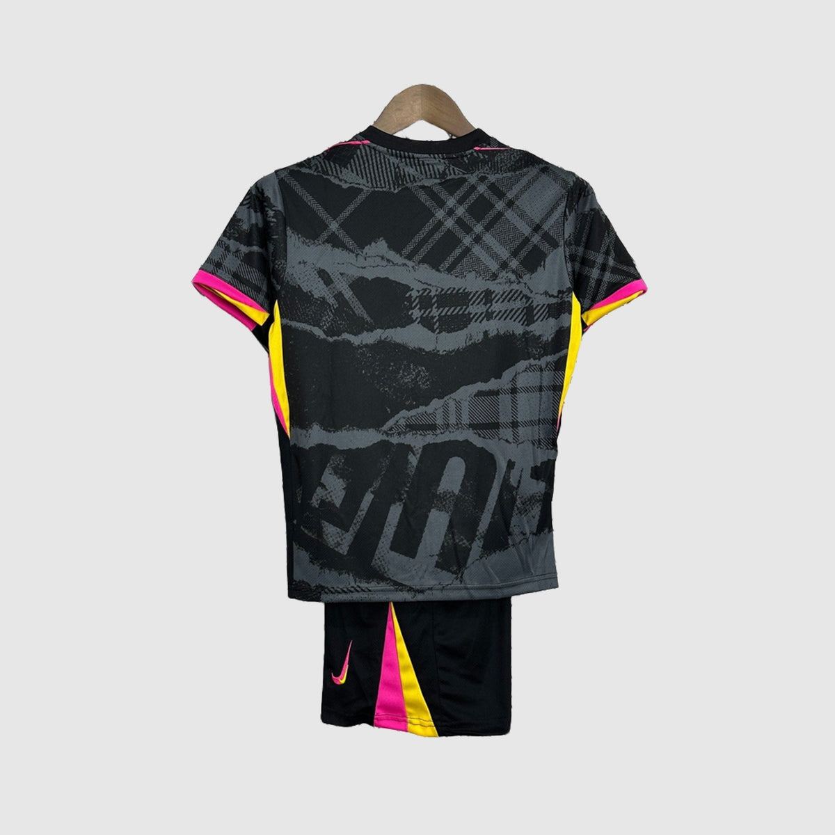 Kids Away Kit 24/25