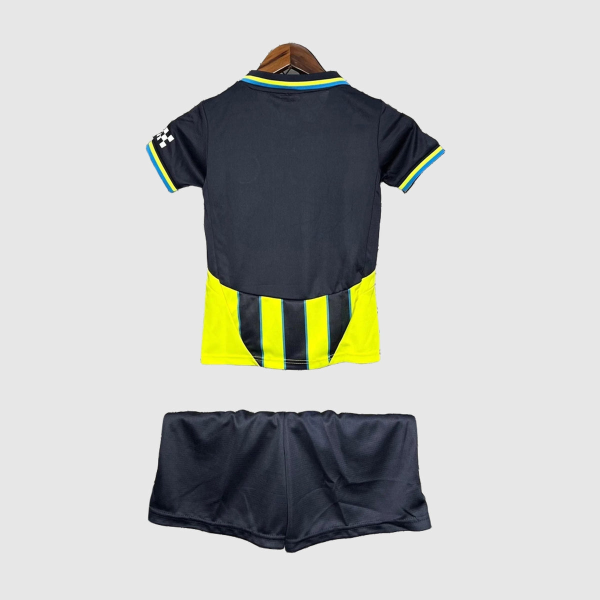 Kids Away Kit 24/25