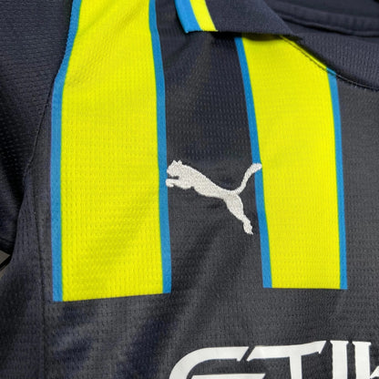 Kids Away Kit 24/25