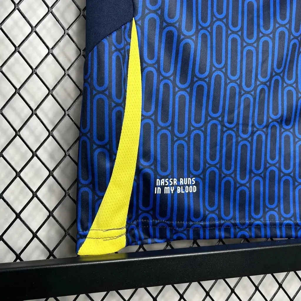 Kids Away Kit 24/25 · Design 2