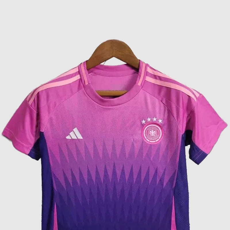 Kids Away Kit 24/25