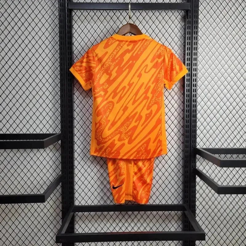 Kids Goalkeeper Kit 24/25