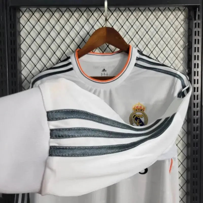 Retro Home Jersey 2013/14