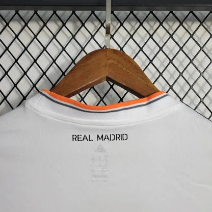Retro Home Jersey 2013/14