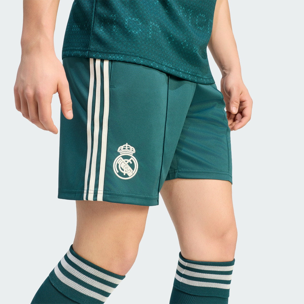 Jersey Real Madrid 2026/27 II Shorts
