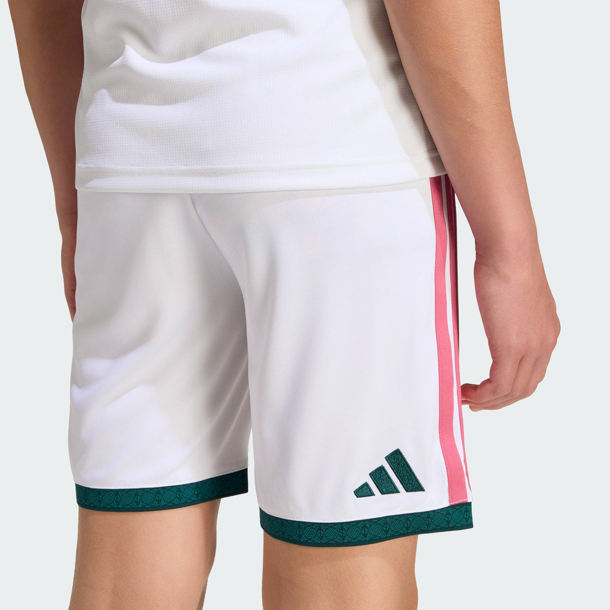 Jersey Real Madrid 2026/27 I Shorts 2
