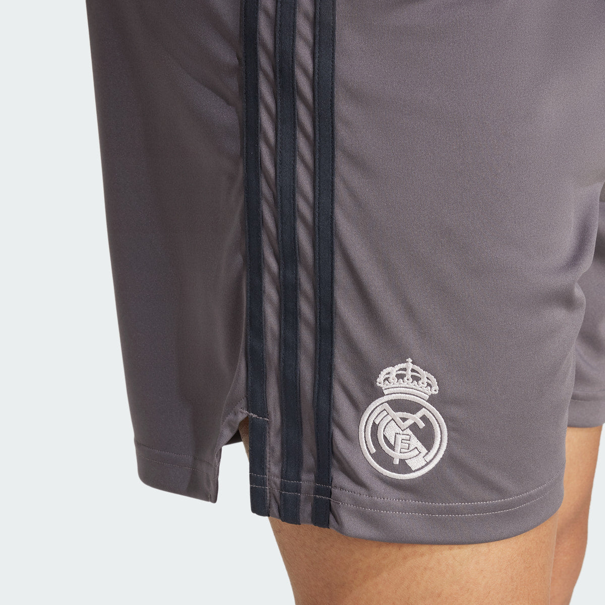 Jersey Real Madrid 2024/25 III Shorts