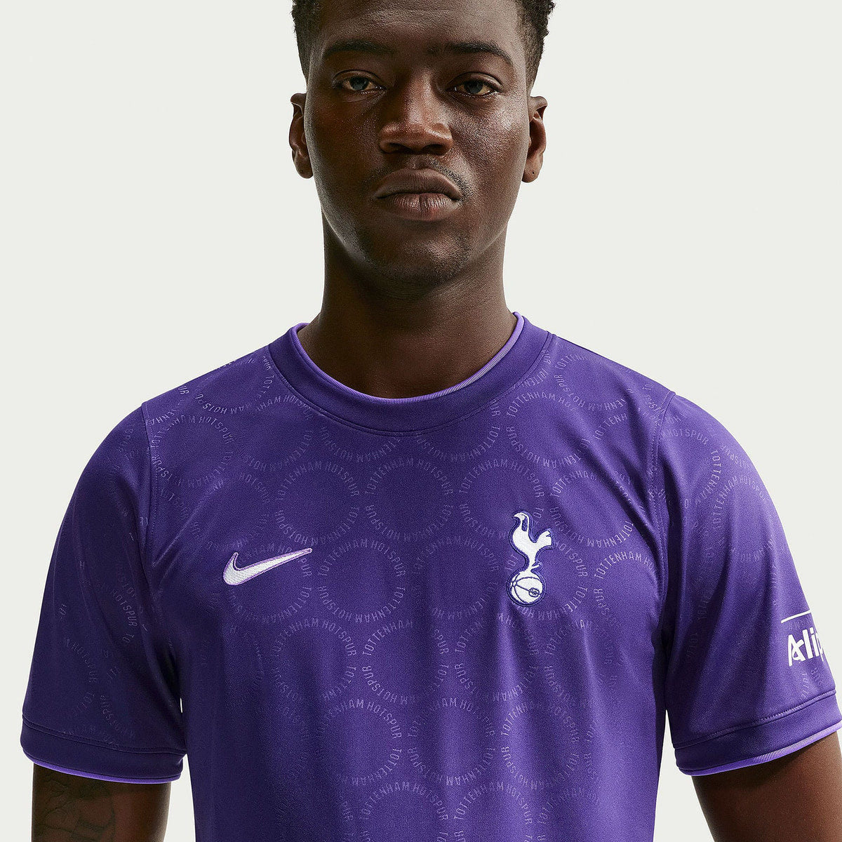 Pre-Match Away Jersey 26/27
