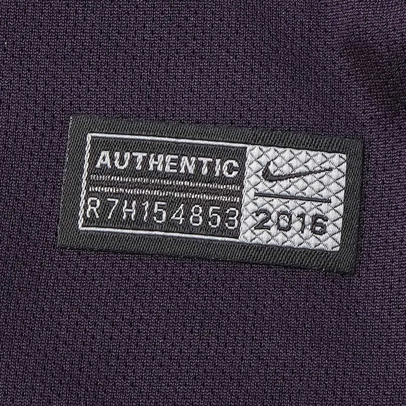 Retro Away Jersey 2016/17