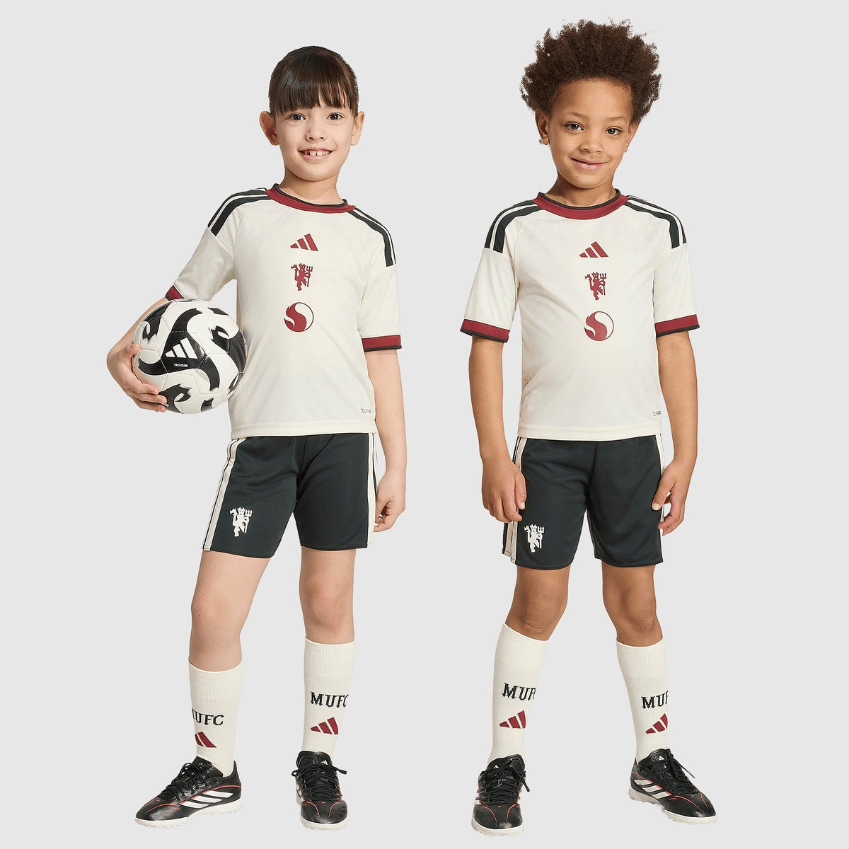 Kids Third Kit 26/27